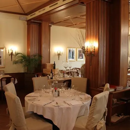 Marché International Ag Touring Hotel Chiasso